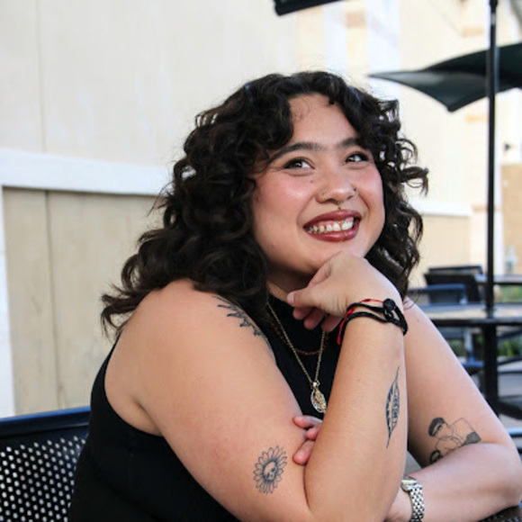 Meet your Posher, Sol - Picture 1 of 1